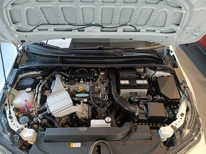 Фото 10 - Toyota Corolla