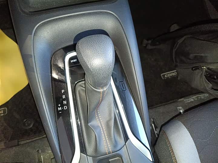 Фото 6 - Toyota Corolla