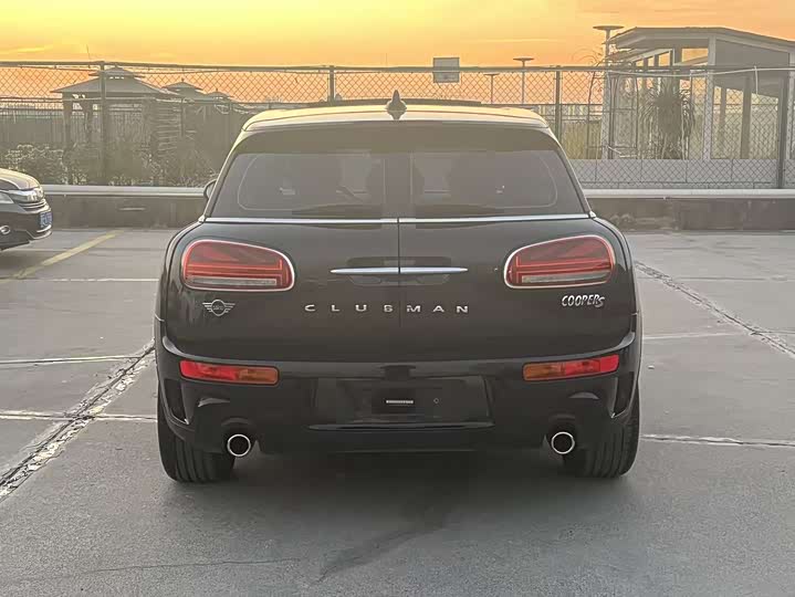 Фото 8 - Mini Clubman