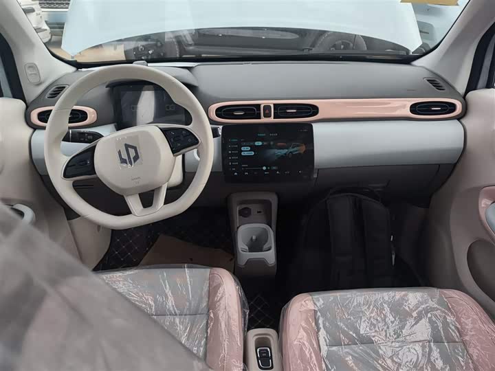 Фото 10 - Leapmotor T03