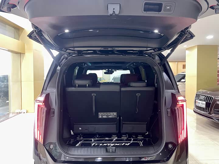 Фото 22 - GAC Trumpchi M8