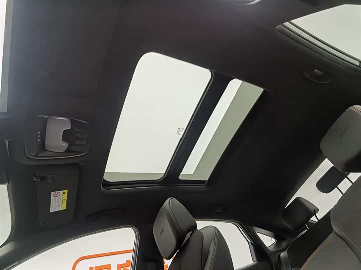 Фото 14 - Buick Verano