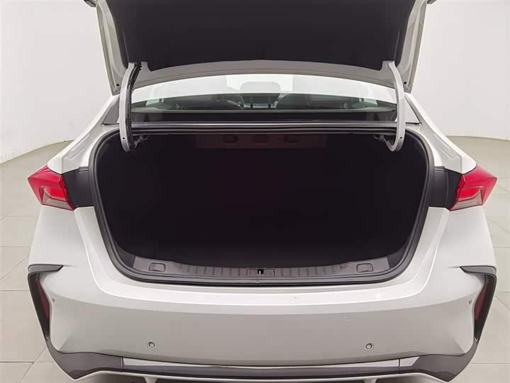 Фото 16 - Buick Verano