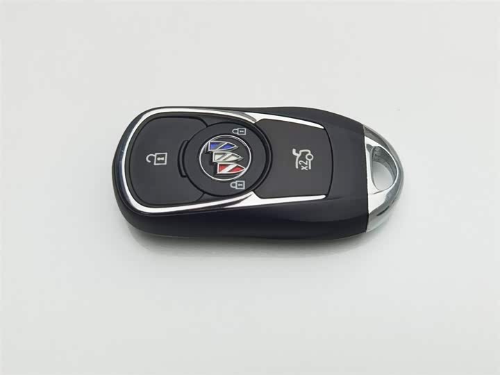 Фото 19 - Buick Verano