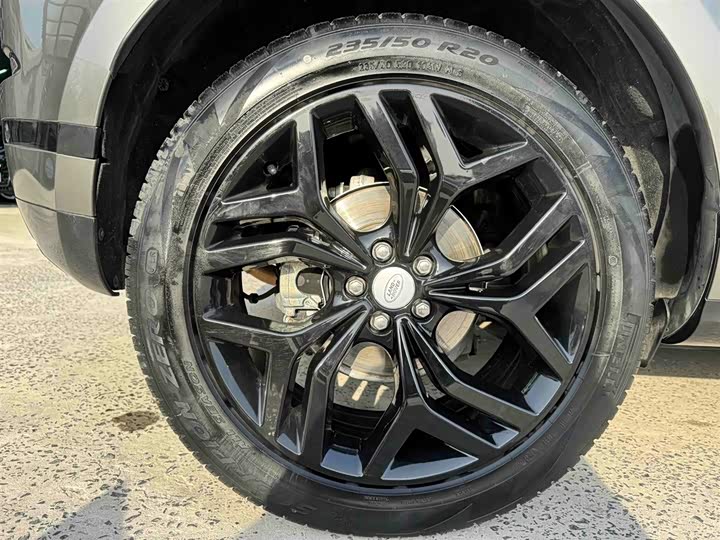 Фото 8 - Land Rover Range Rover Evoque L