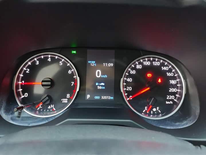 Фото 14 - Toyota Wildlander