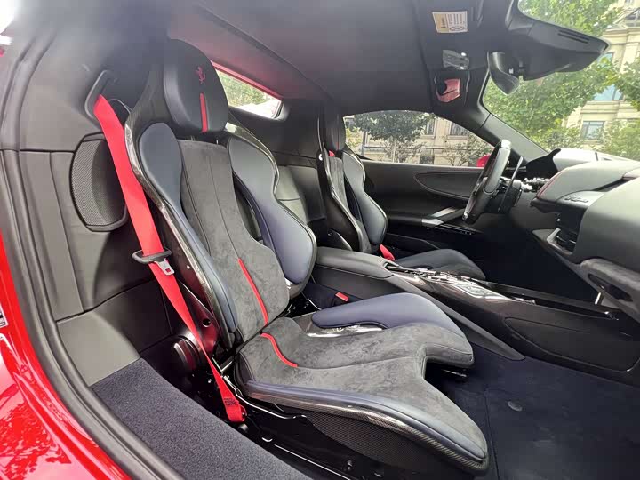 Фото 5 - Ferrari SF90