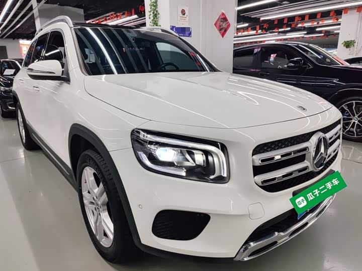 Фото 4 - Mercedes-Benz GLB-Class