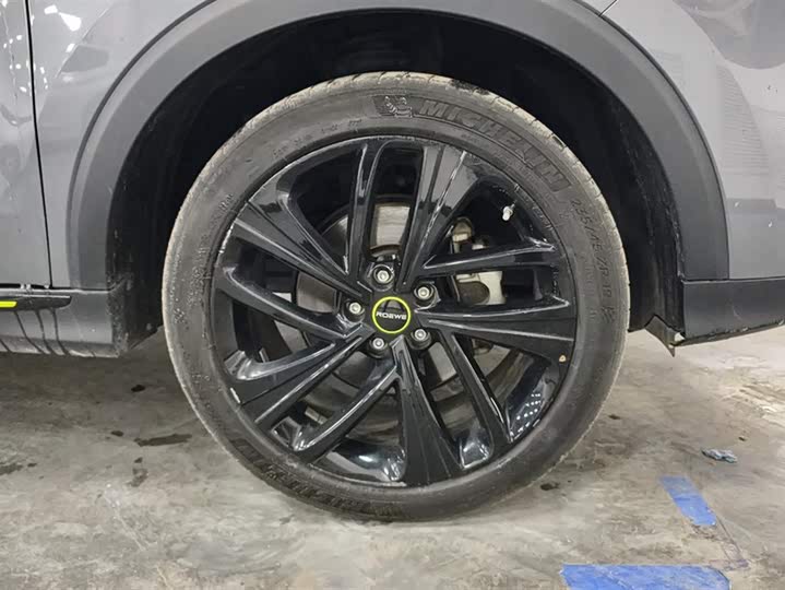 Фото 6 - Roewe RX5