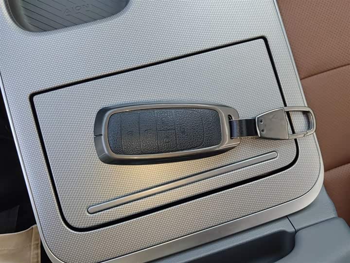 Фото 9 - GAC Aion Y