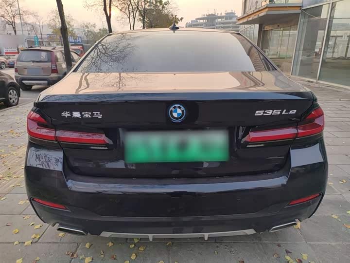 Фото 6 - BMW 5 Series Hybrid