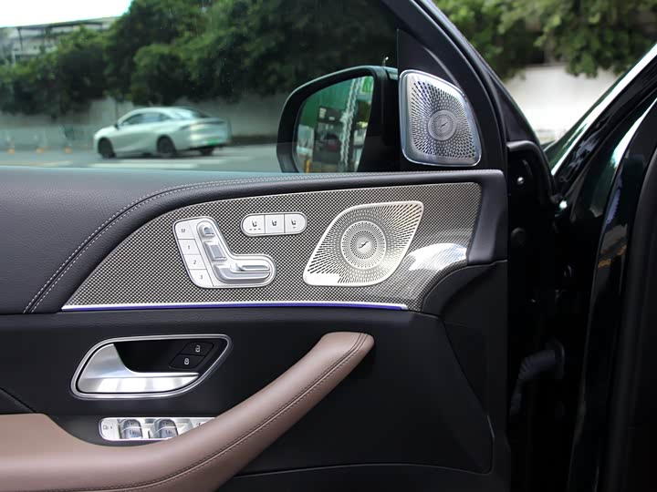 Фото 8 - Mercedes-Benz GLE-Class Coupe AMG