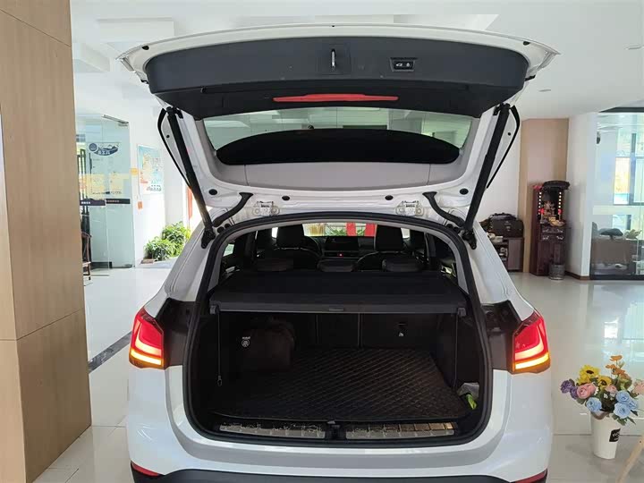 Фото 19 - BMW X1