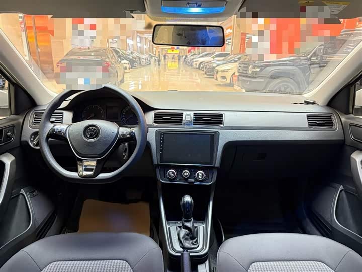 Фото 8 - Volkswagen Santana