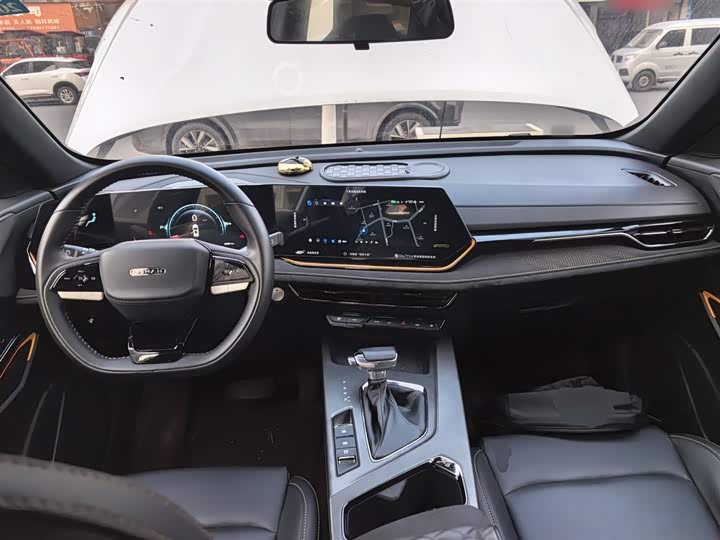 Фото 10 - Changan Oshan X5 Plus