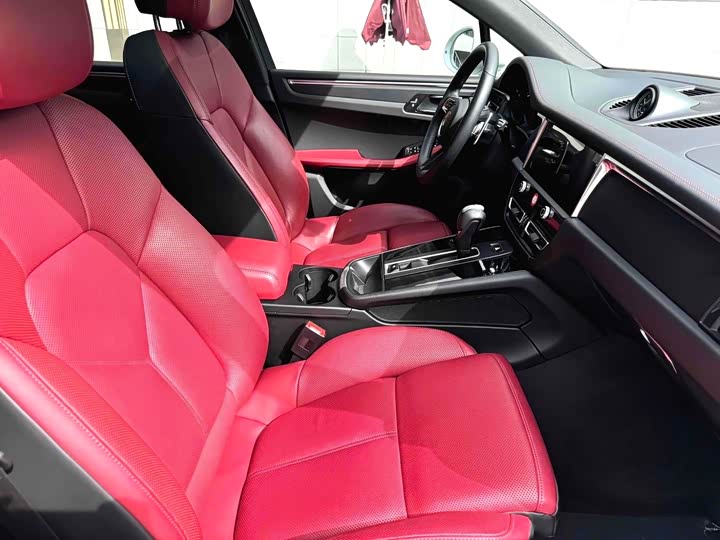 Фото 5 - Porsche Macan