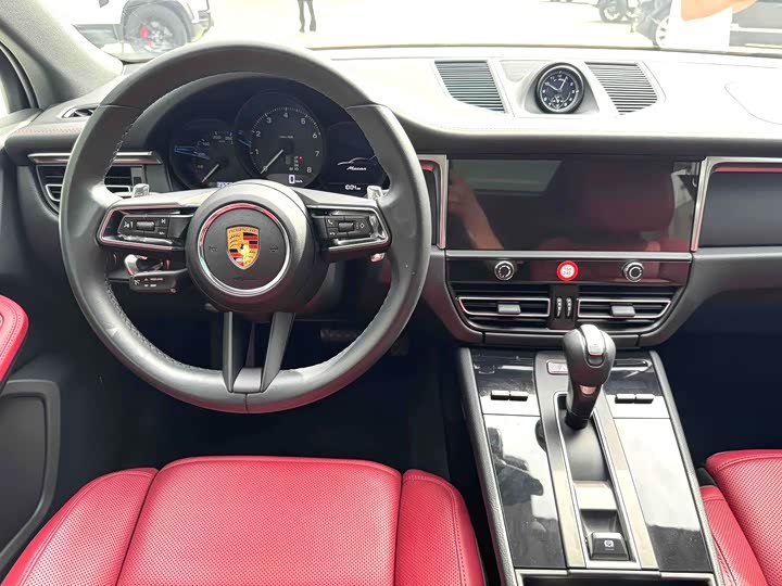 Фото 7 - Porsche Macan