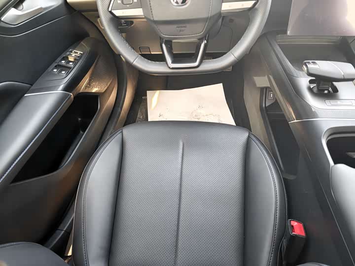 Фото 7 - Changan Eado Plus