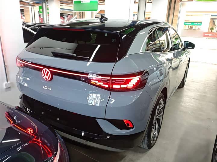 Фото 7 - Volkswagen ID.4 Crozz