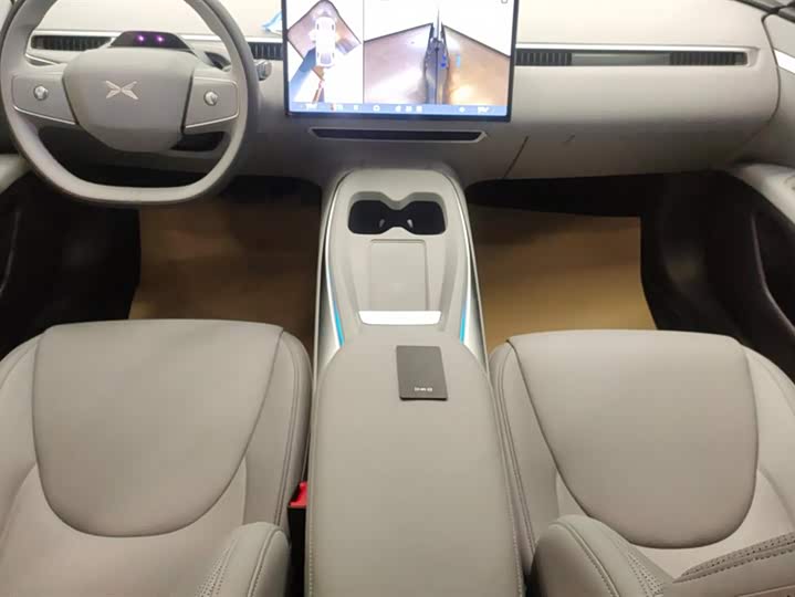 Фото 16 - XPeng Mona M03