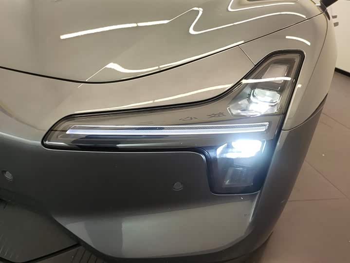 Фото 5 - XPeng Mona M03