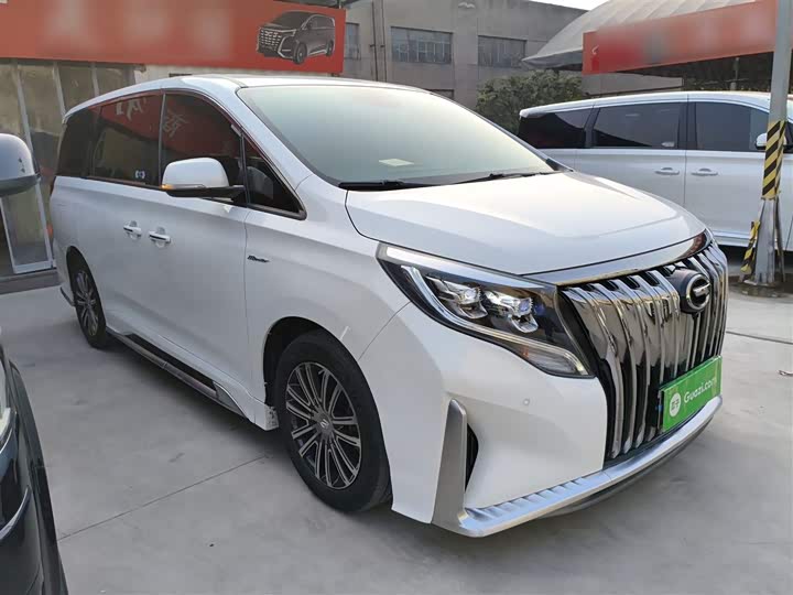 Фото 4 - GAC Trumpchi M8