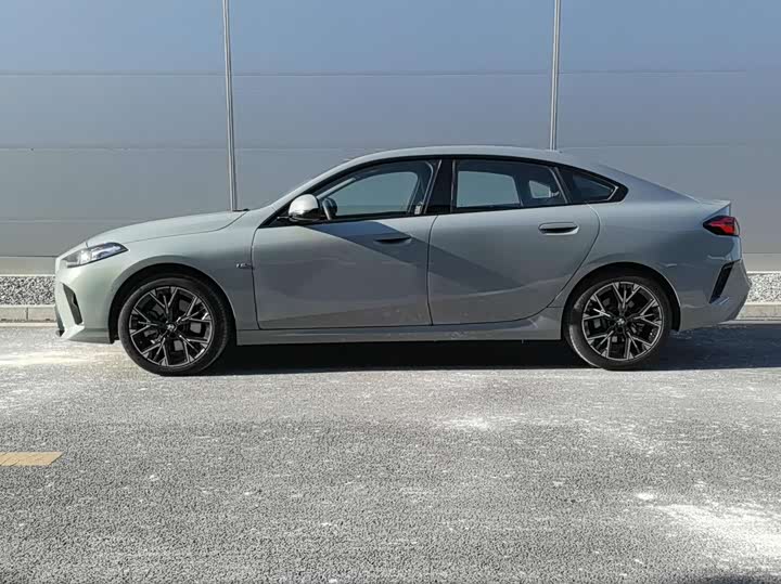 Фото 4 - BMW 2 Series