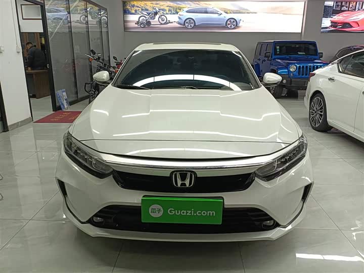 Фото 3 - Honda Inspire