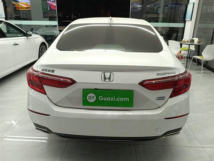 Фото 6 - Honda Inspire