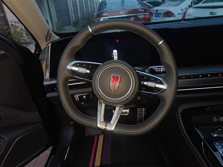 Фото 3 - Hongqi H9