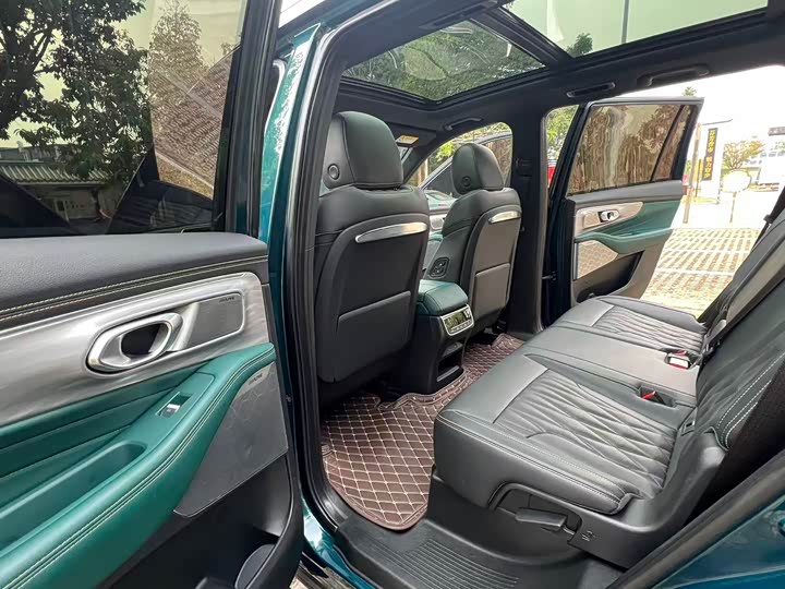 Фото 13 - GAC Trumpchi GS8