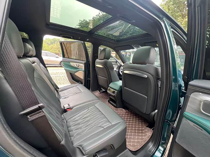 Фото 17 - GAC Trumpchi GS8