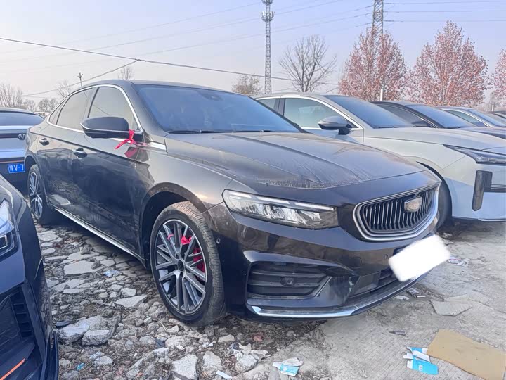 Фото 3 - Geely Preface