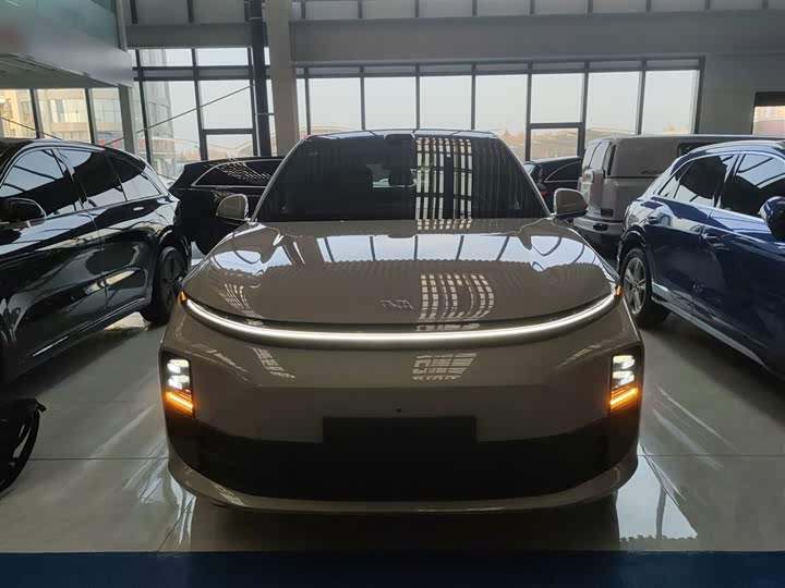 Фото 3 - LiXiang L6