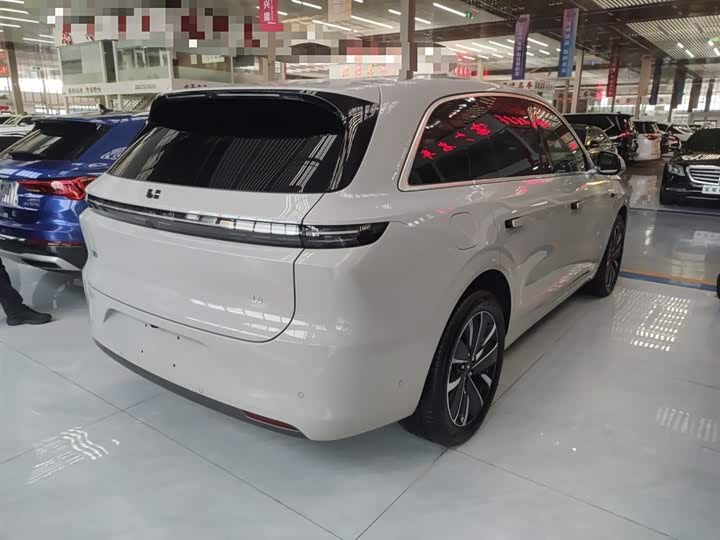 Фото 7 - LiXiang L6