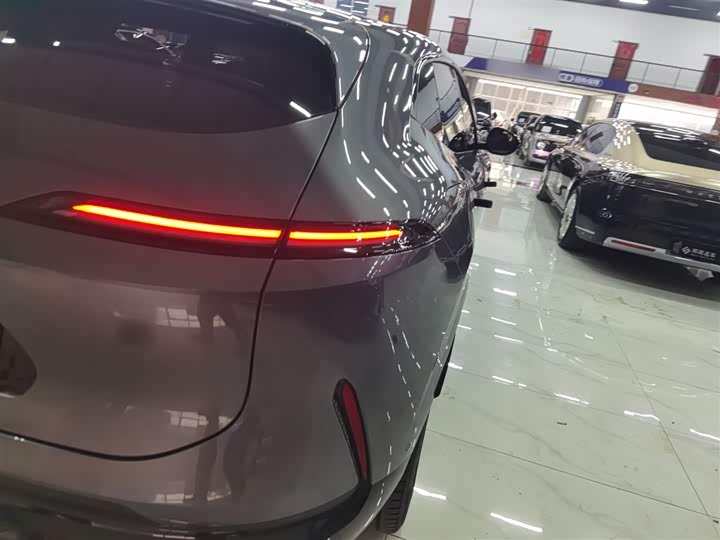 Фото 8 - Avatr 07