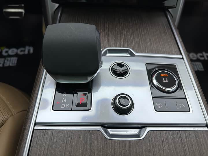 Фото 11 - Land Rover Range Rover