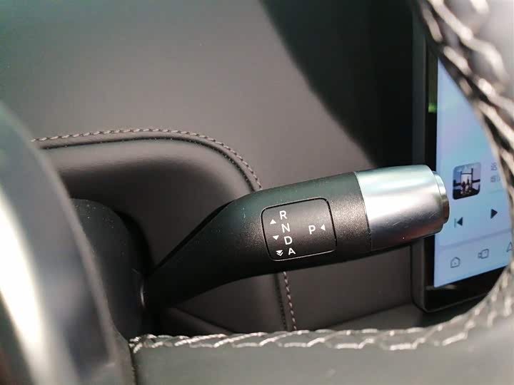 Фото 14 - LiXiang L6