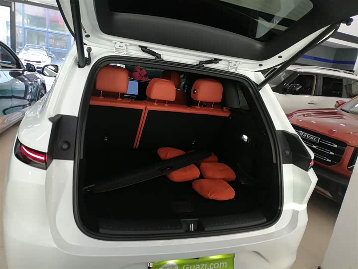 Фото 19 - LiXiang L6