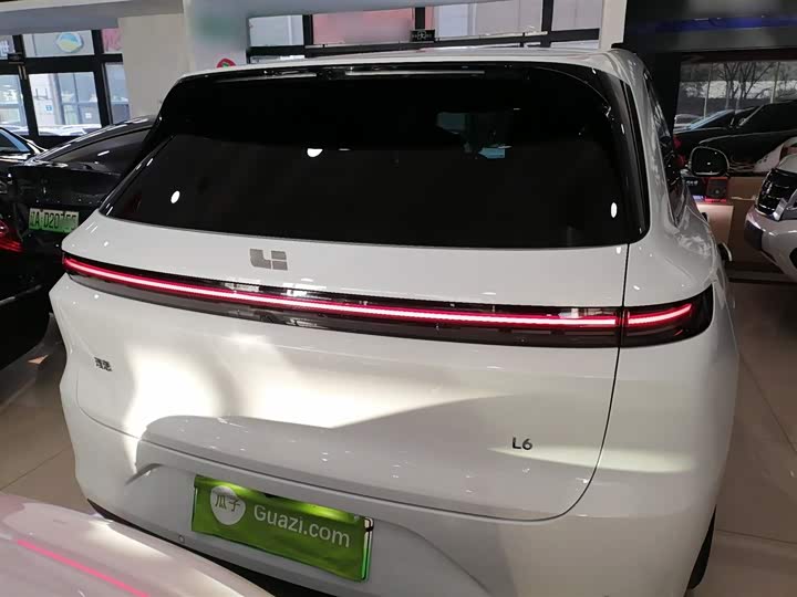 Фото 6 - LiXiang L6