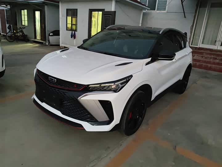 Фото 1 - Geely Coolray