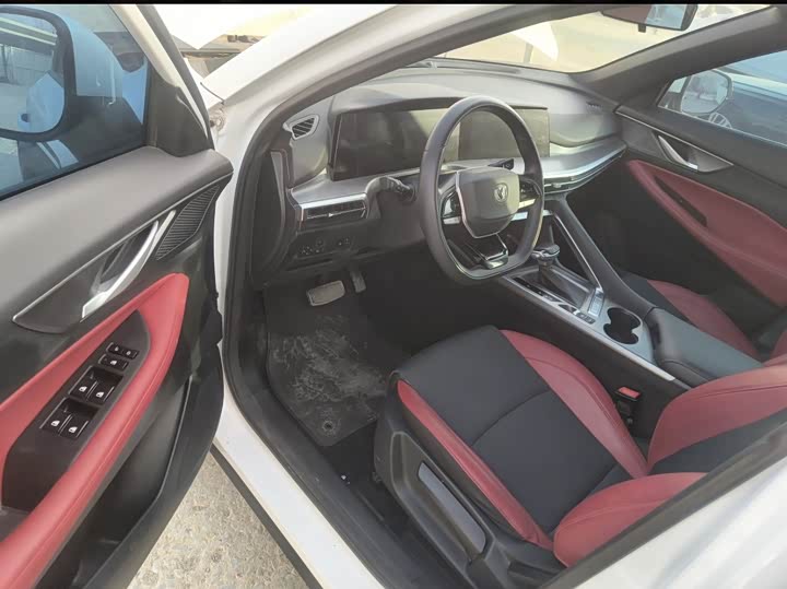 Фото 16 - Changan CS35 Plus