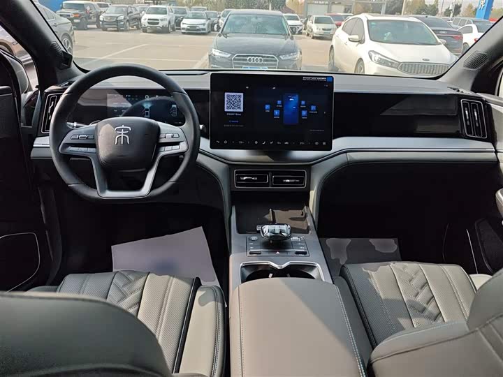 Фото 10 - BYD Song L DM-i Hybrid