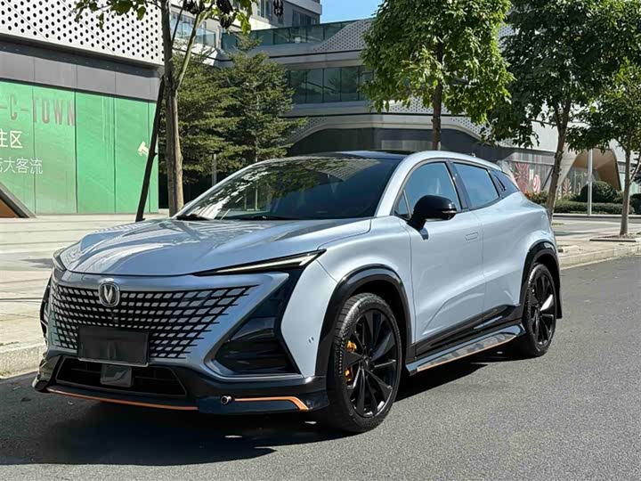 Фото 2 - Changan UNI-T