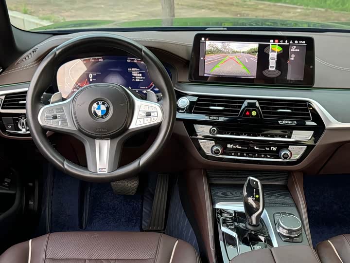 Фото 11 - BMW 5 Series