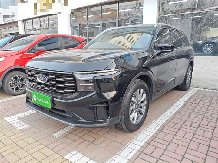 Фото 2 - Ford Edge