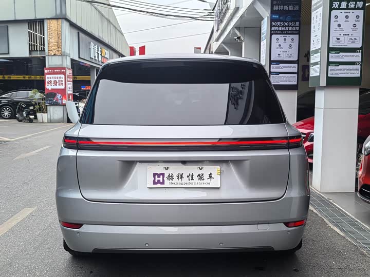 Фото 14 - LiXiang L9