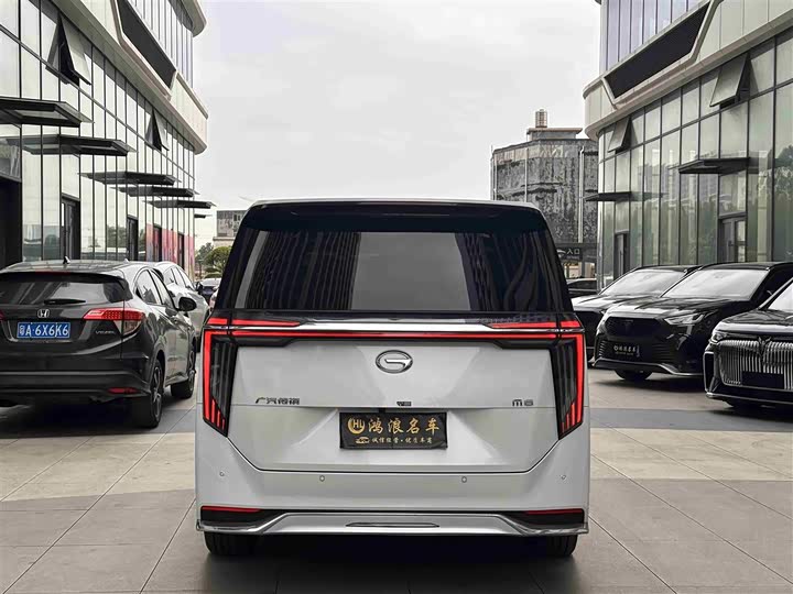 Фото 7 - GAC Trumpchi M8