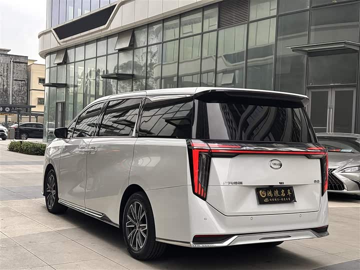 Фото 8 - GAC Trumpchi M8