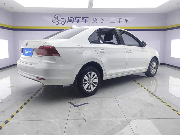 Фото 3 - Volkswagen Santana